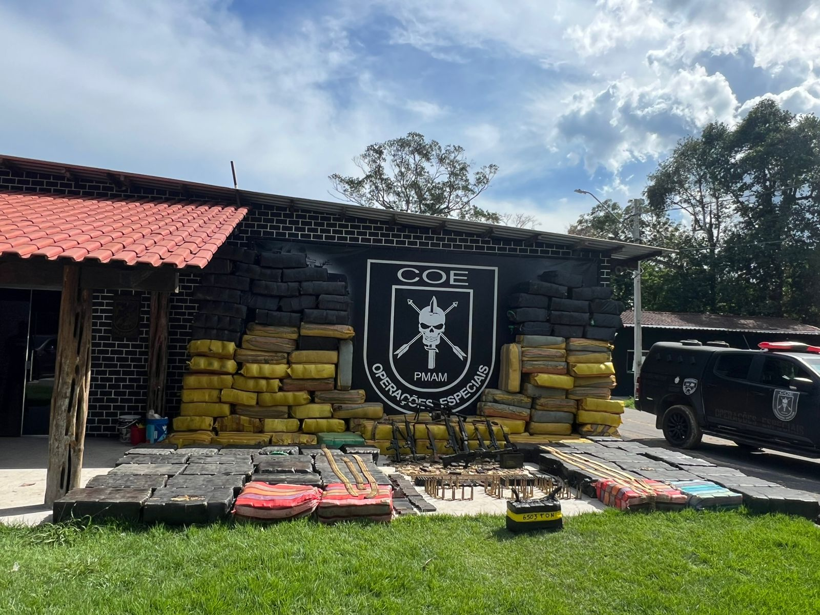 Polícia apreende 6,5 toneladas de drogas e armamento no interior do Amazonas