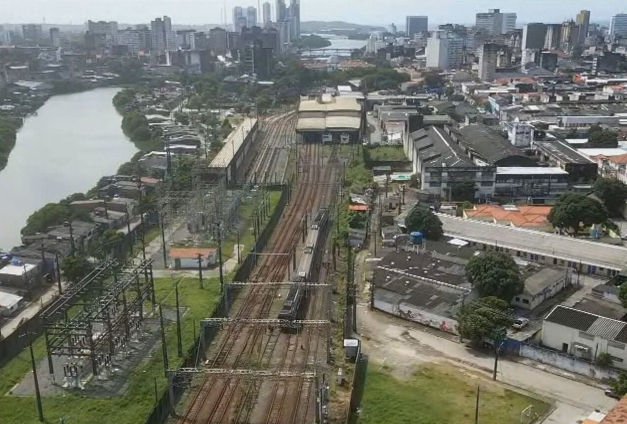 Linha Sul do Metrô do Recife retoma funcionamento completo a