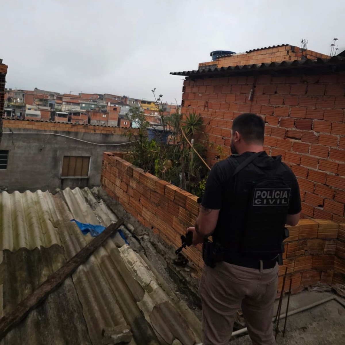 Policia Civil prende dois suspeitos de roubar cargas de medicamentos em Mogi Mirim e Estiva Gerbi