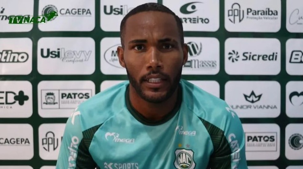 Jogador é preso em Patos, no sertão da Paraíba, por suspeita de ser mandante de um homicídio no Espírito Santo — Foto: TV Naça