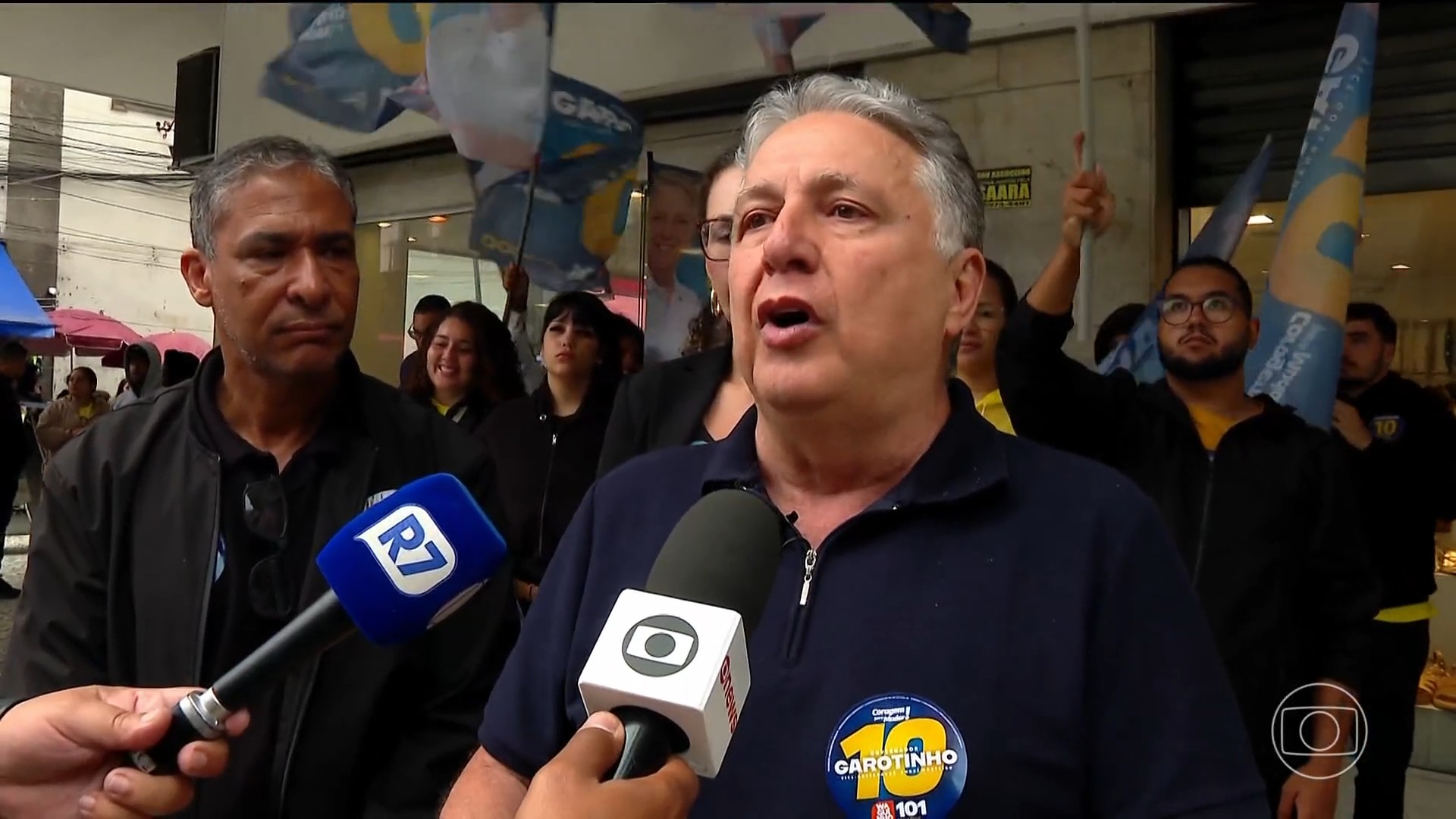 Garotinho  pretende inserir novas tecnologias para os alunos do ensino médio