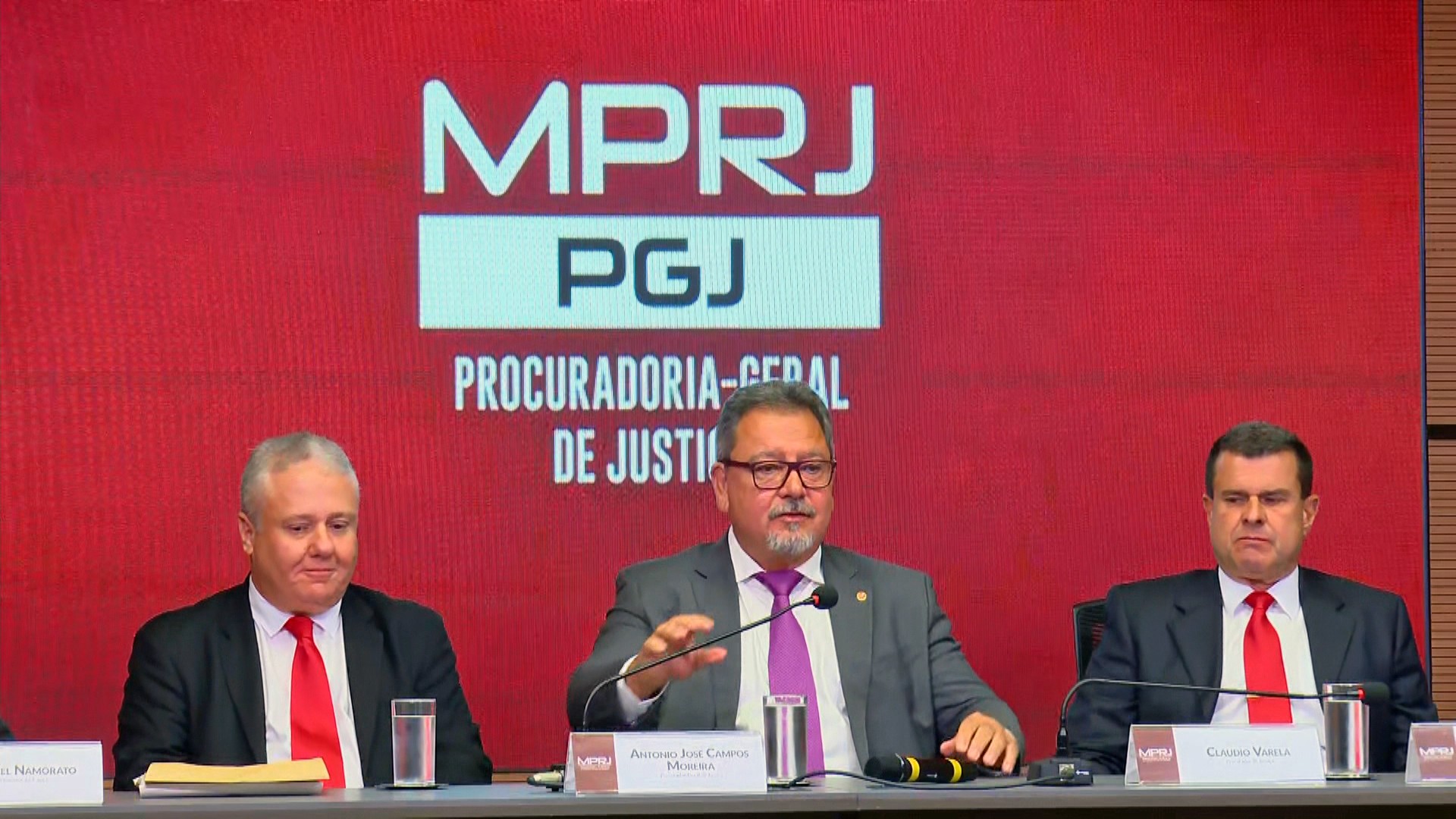 Procurador-geral de Justiça do RJ detalha denúncia contra TH Joias