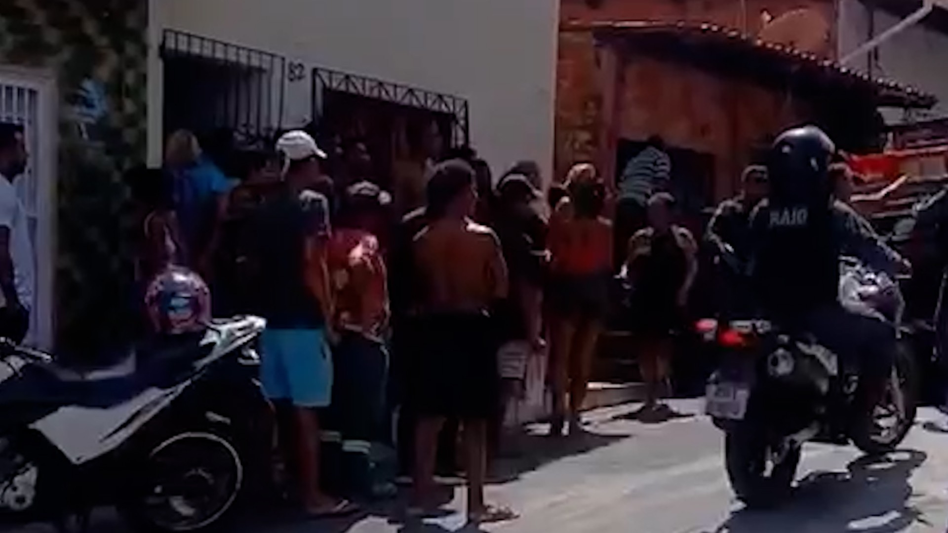 Duas crianças morrem atropeladas em fila de bombons para São Cosme e Damião, em São Luís 