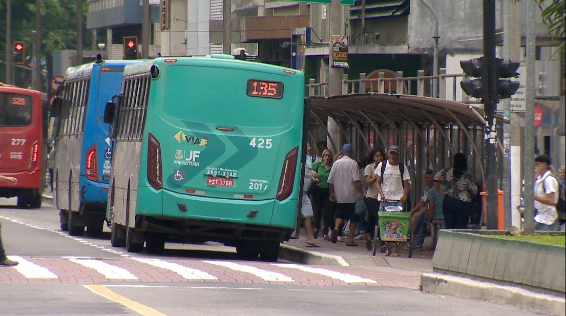 Quase 20 linhas de ônibus de Juiz de Fora terão ajuste de horário ou itinerário; Marilândia 500 é criada para atender a Cidade Alta