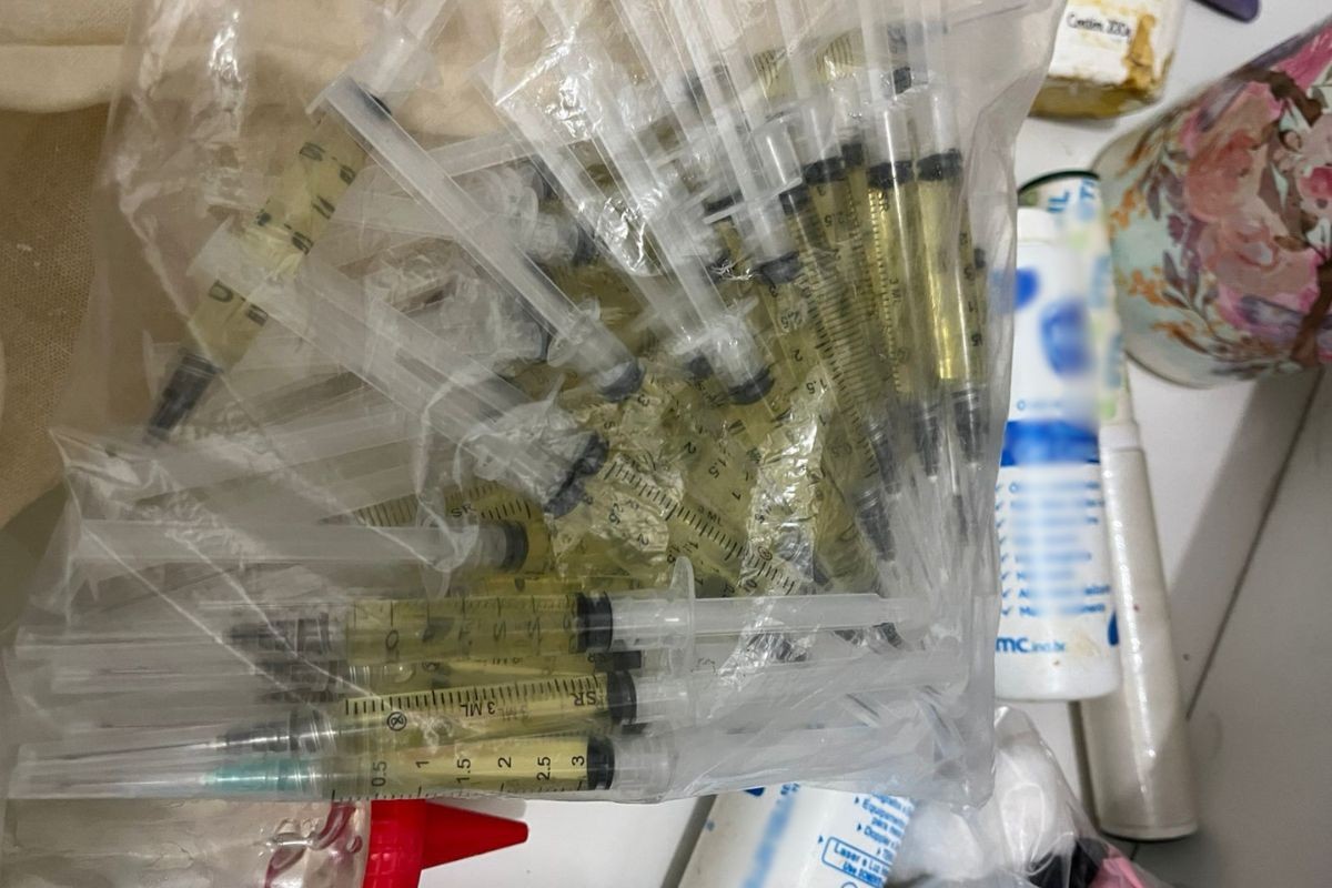 Vigilância Sanitária interdita clínica de estética em Sumaré