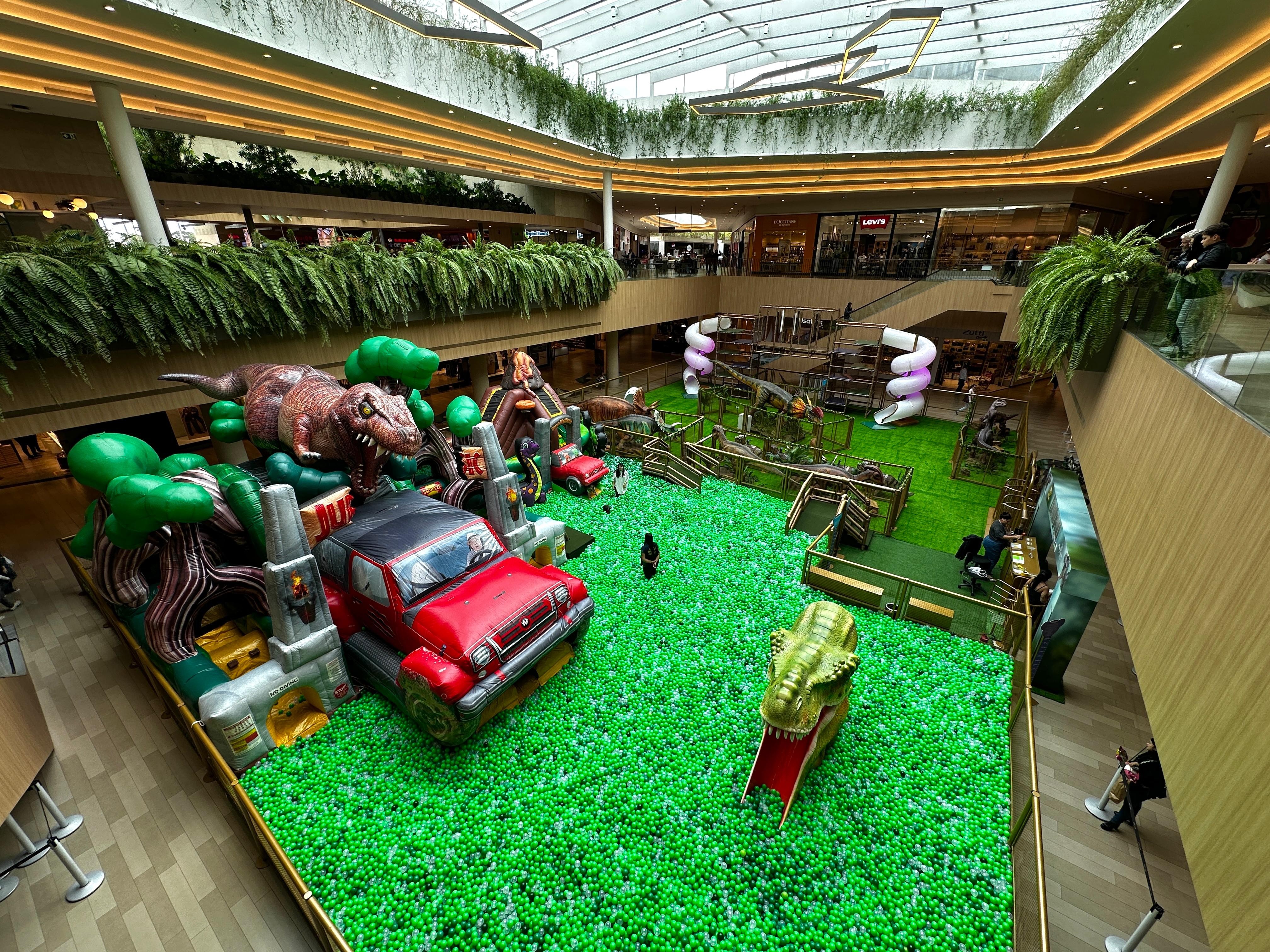 Evento exclusivo para crianças com TEA acontece no Dinoland no Jockey Plaza Shopping