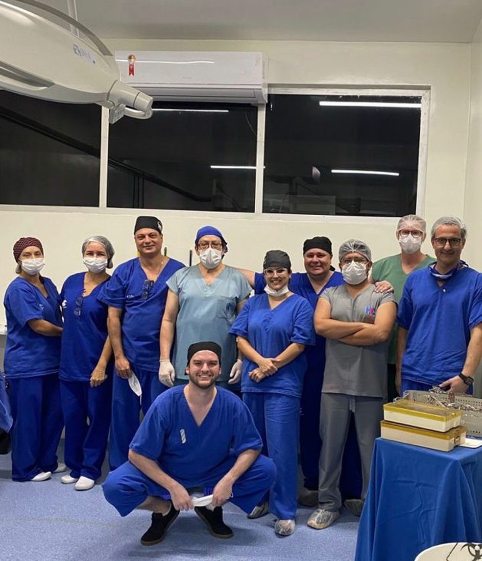 Equipe de RO que participou de cirurgia inédita nas Américas — Foto: Fimca/Divulgação