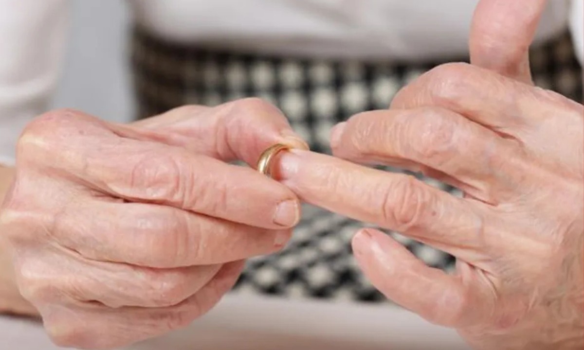 Mais da metade da população de Feira de Santana vive sem companheiro; Santo Antônio de Jesus é o município mais casamenteiro da região