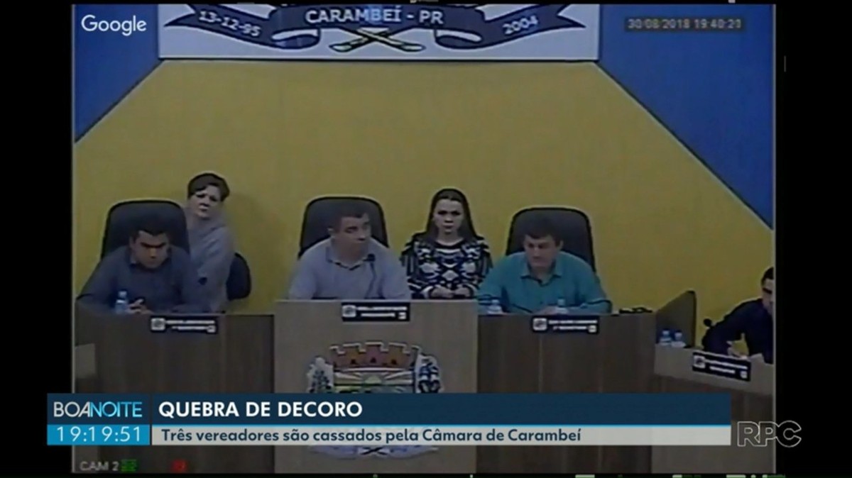 Câmara de Carambeí cassa três vereadores por quebra de decoro ...