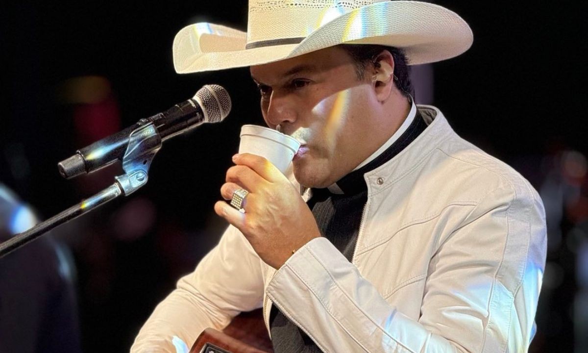 'Padre sertanejo' deve faturar quase R$ 1 milhão durante São João na Bahia; veja cachê dos religiosos