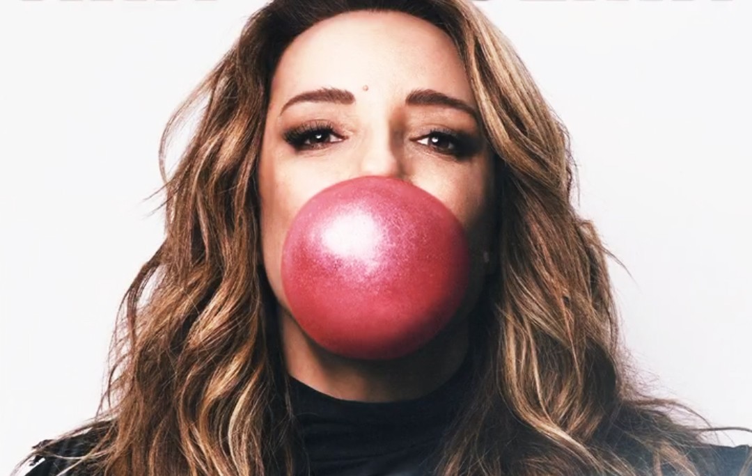 Ana Carolina celebra a mãe, falecida há dois anos, no primeiro EP com músicas inéditas e autorais do álbum ‘Ainda já’