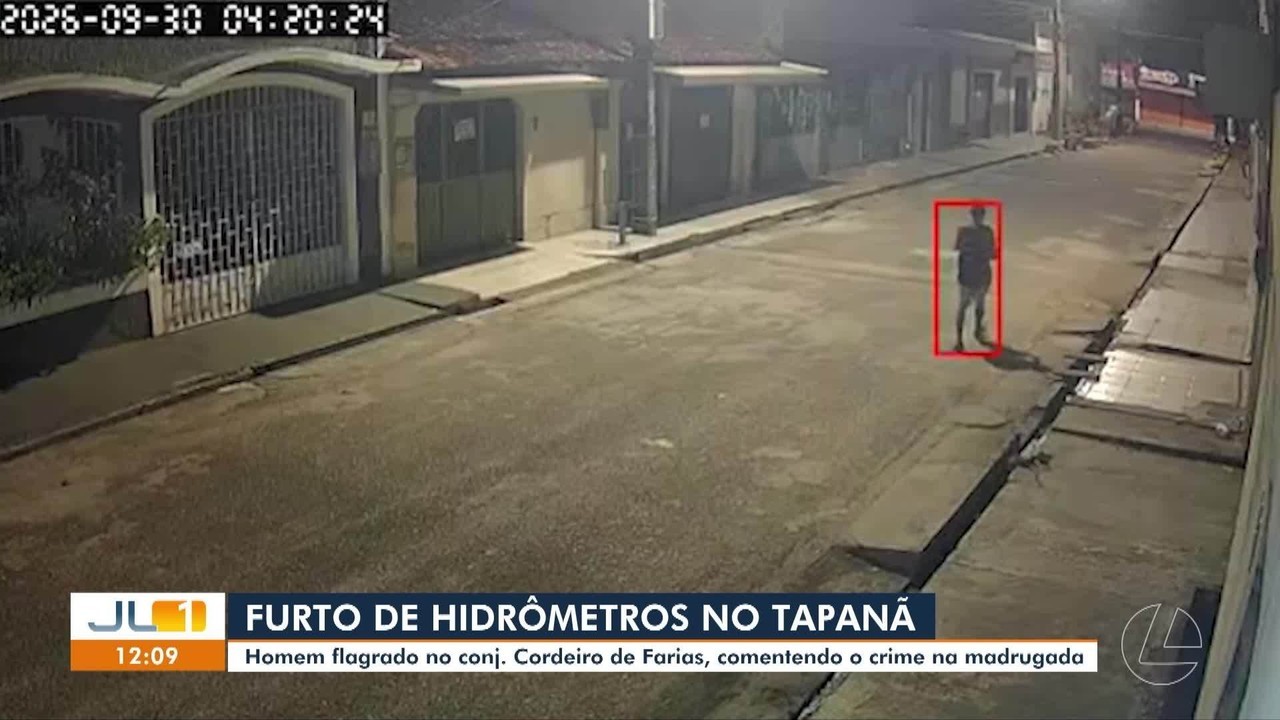 Homem é flagrado furtando hidrômetro no bairro do Tapanã, em Belém