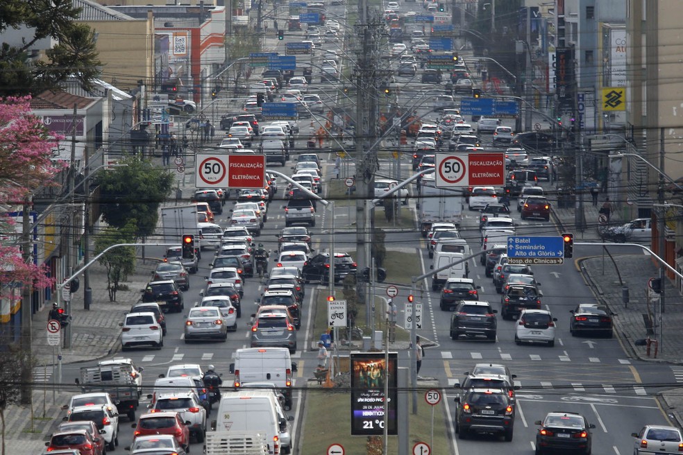 Vencimento do IPVA no Paraná inicia em 17 de janeiro e varia de acordo com o número final da placa do veículo — Foto: Albari Rosa/Aen