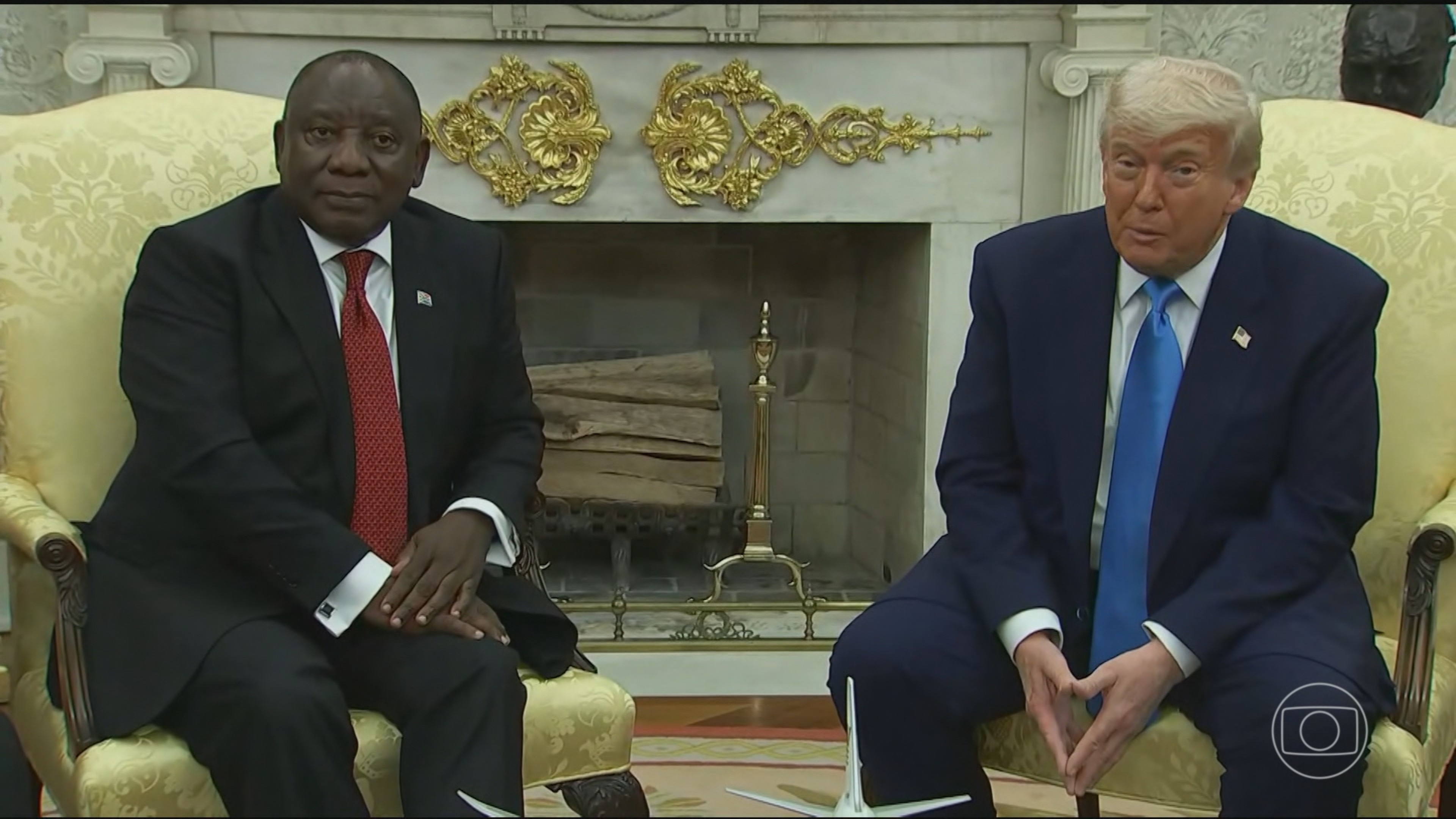 Trump constrange presidente da África do Sul ao acusar país de genocídio branco
