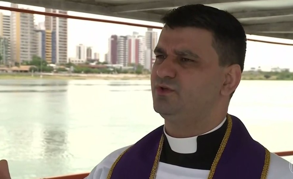 Padre Carlos Junior, Petrolina — Foto: Reprodução / TV Grande Rio