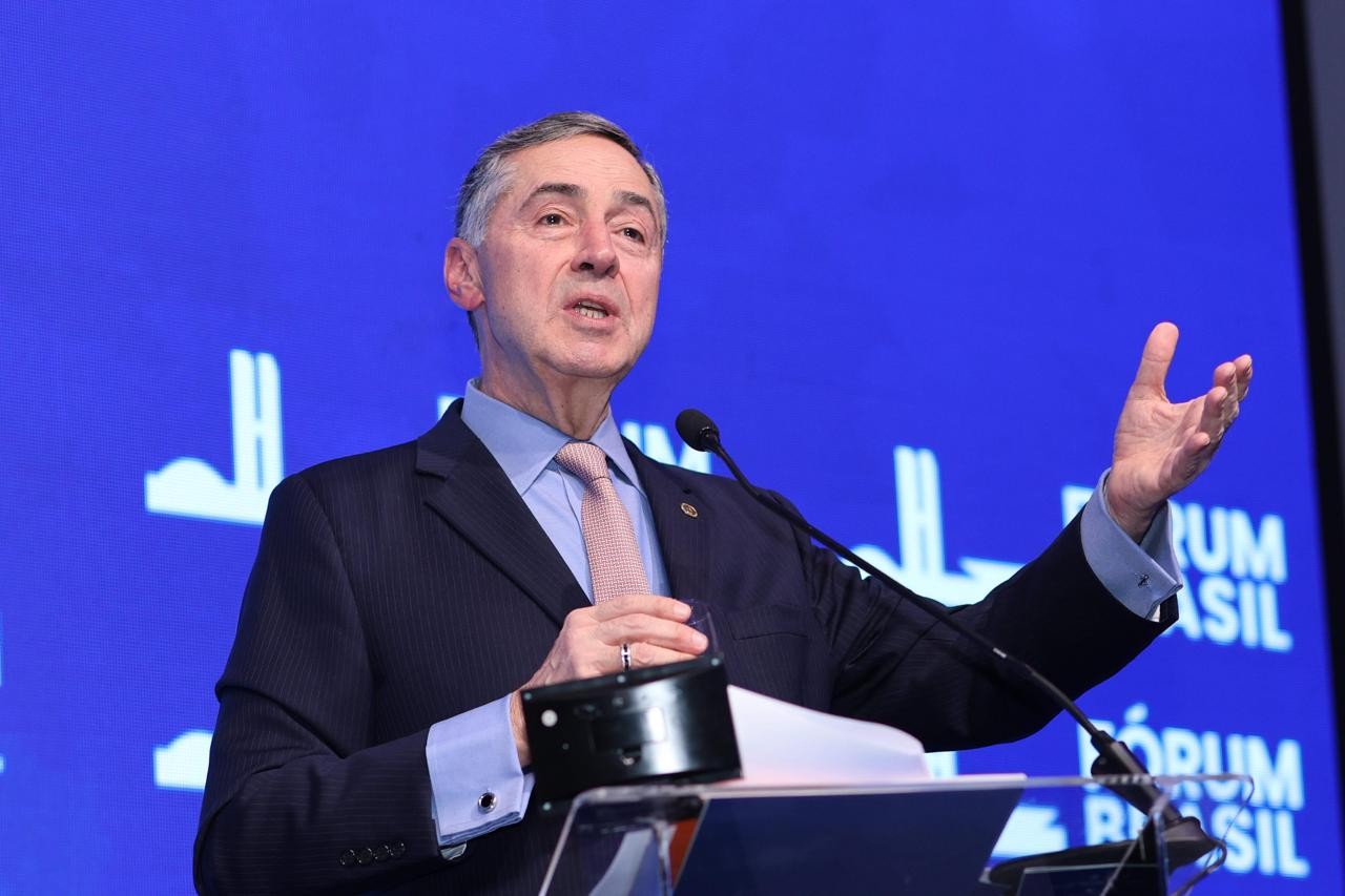 Barroso diz ver 'impacto negativo' na articulação global com volta de Trump ao poder nos EUA