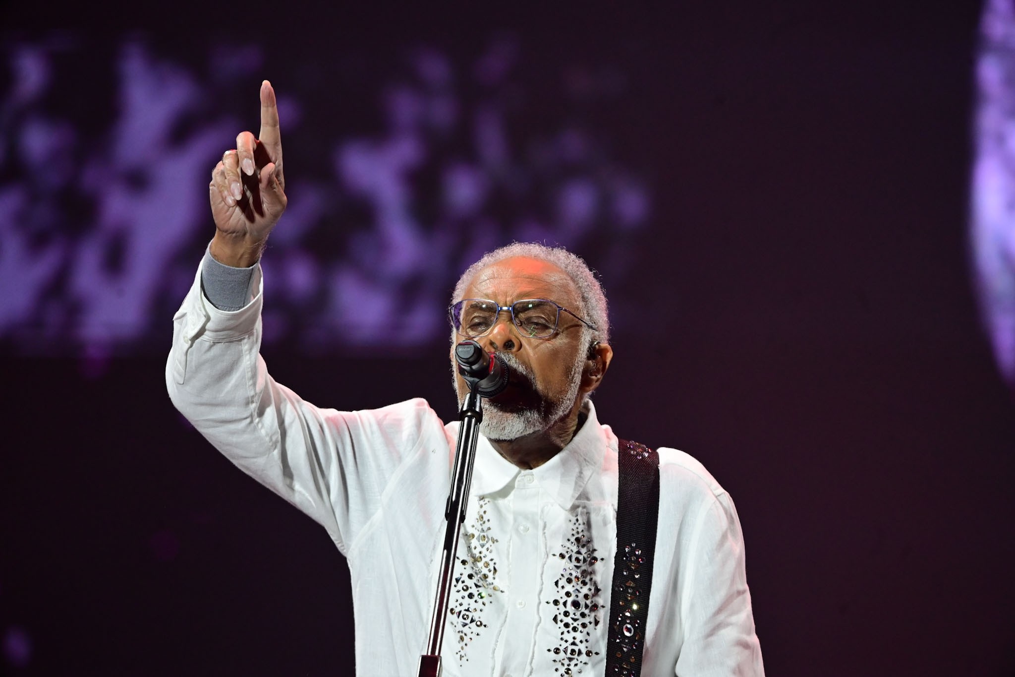 Gilberto Gil volta ao Rock in Rio aos 84 anos e diz que show pode ter sido o último no festival: ‘Estou cansado’