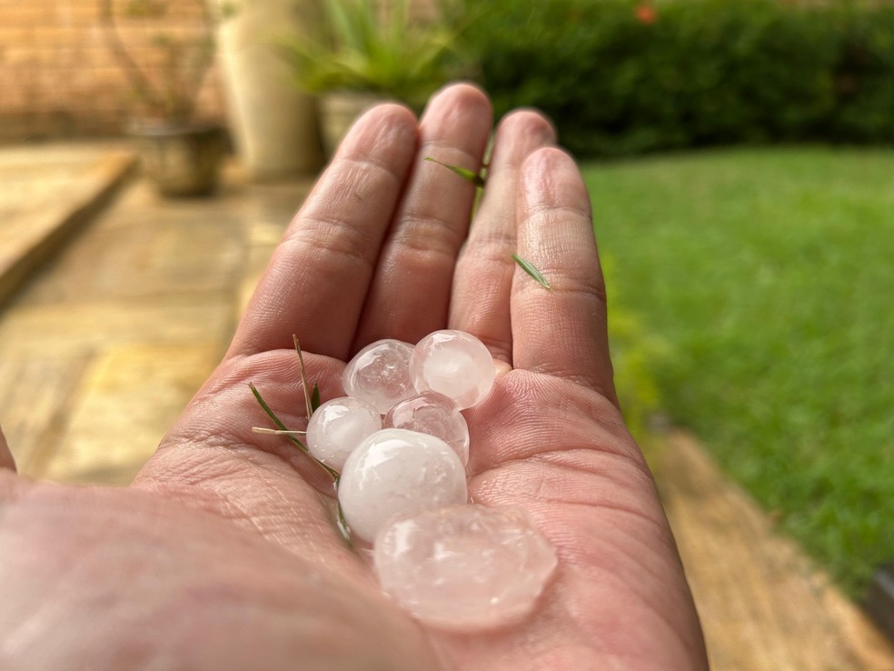 Rio tem registro de chuva de granizo — Foto: Arquivo Pessoal