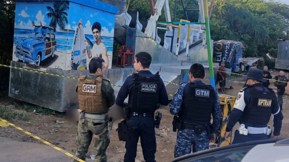 Homem com tornozeleira é morto por colegas de trabalho em parque de diversão em Juazeiro do Norte. — Foto: Reprodução