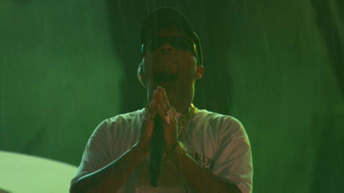 Orochi apresenta o trap do Rio com batalha de rima com Azzy no The Town ...