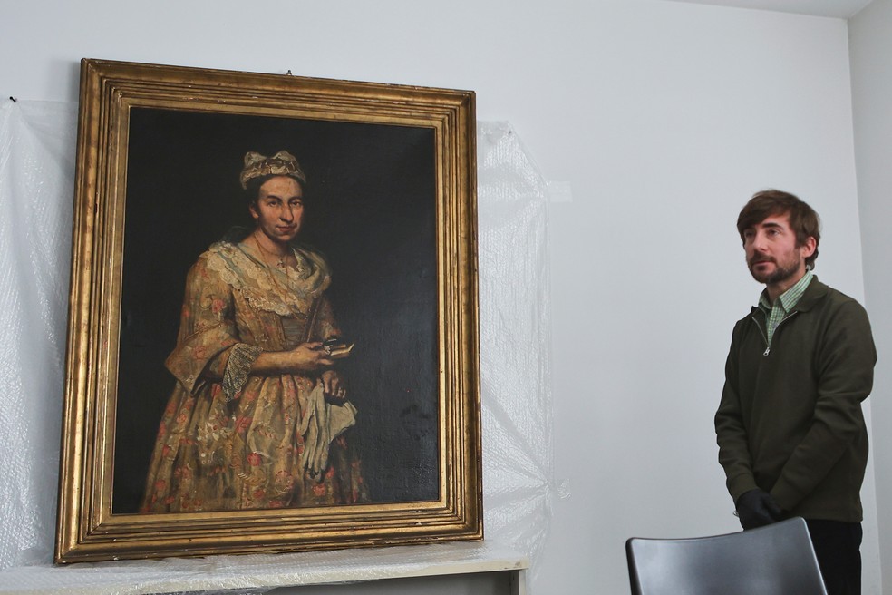 'Retrato de uma Dama', do século 18, é exibido em Mar del Plata, na Argentina, após décadas desaparecido — Foto: Christian Heit/AP Photo