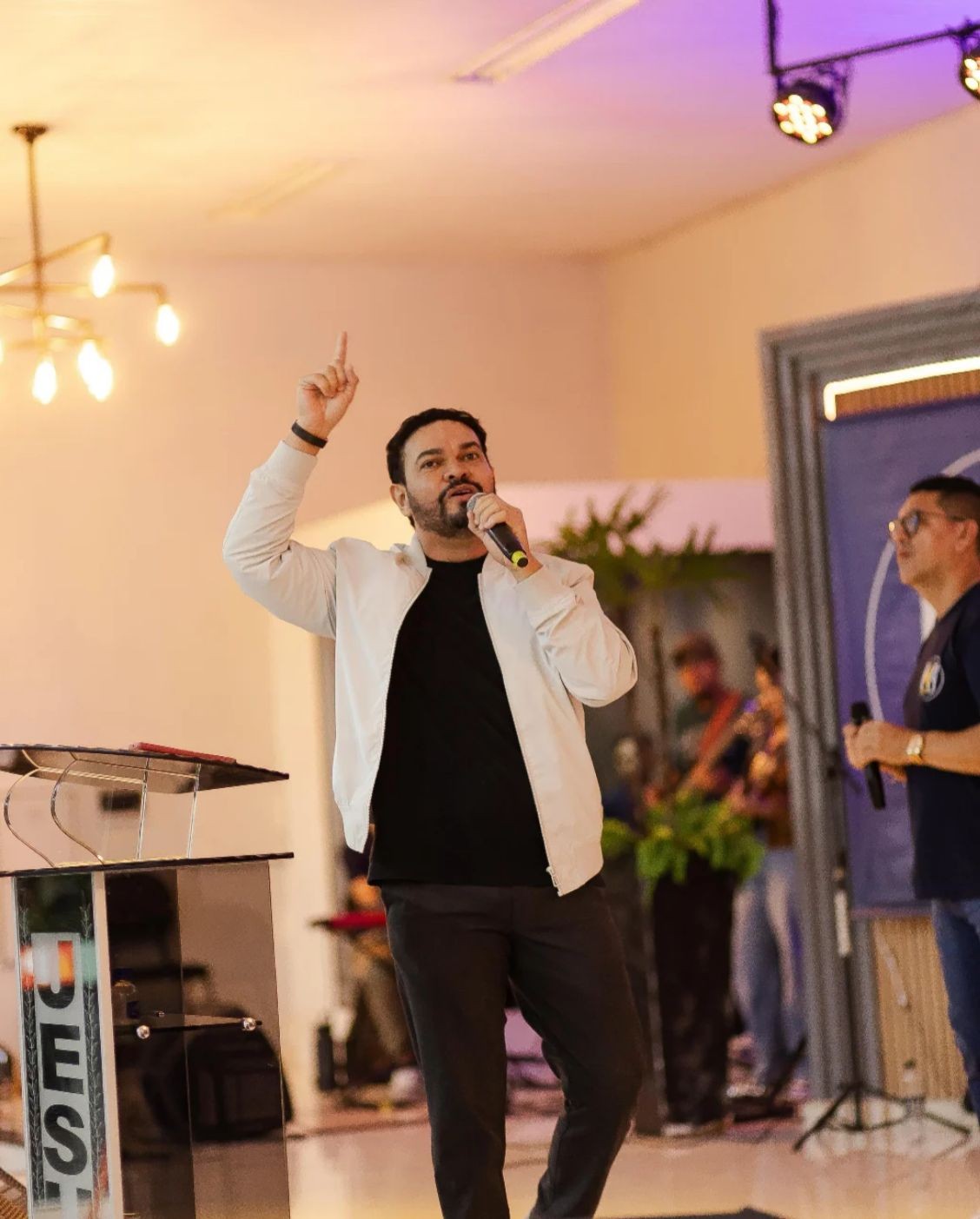 Corpo encontrado após naufrágio em Manaus é de um dos sete desaparecidos, diz Corpo de Bombeiros