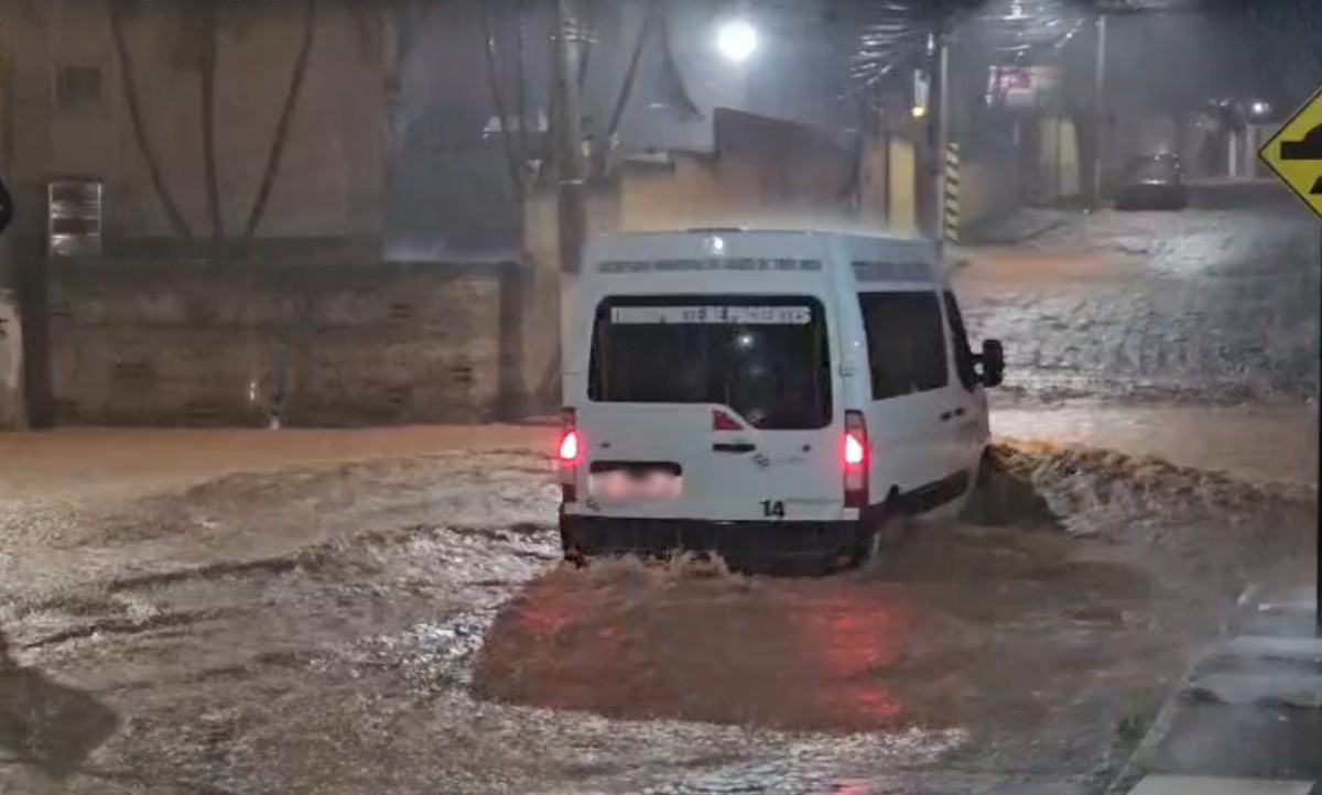 Três Rios registra 21 ocorrências após 85 mm de chuva em 24 horas