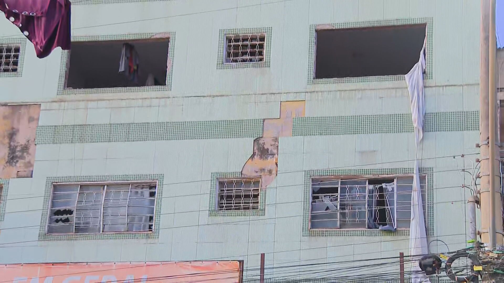 Vazamento de gás em prédio causa explosão e deixa dois feridos no DF