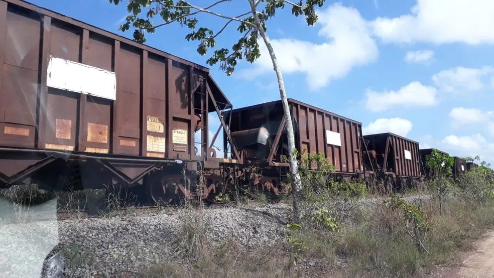 Autoridades do AP afirmam que há possibilidade de reestruturação da estação de trem em Santana