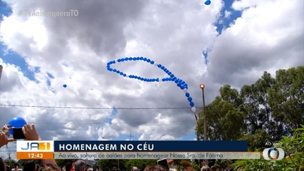 Fiéis soltam terço de balões durante programação de homenagem a Nossa Senhora de Fátima