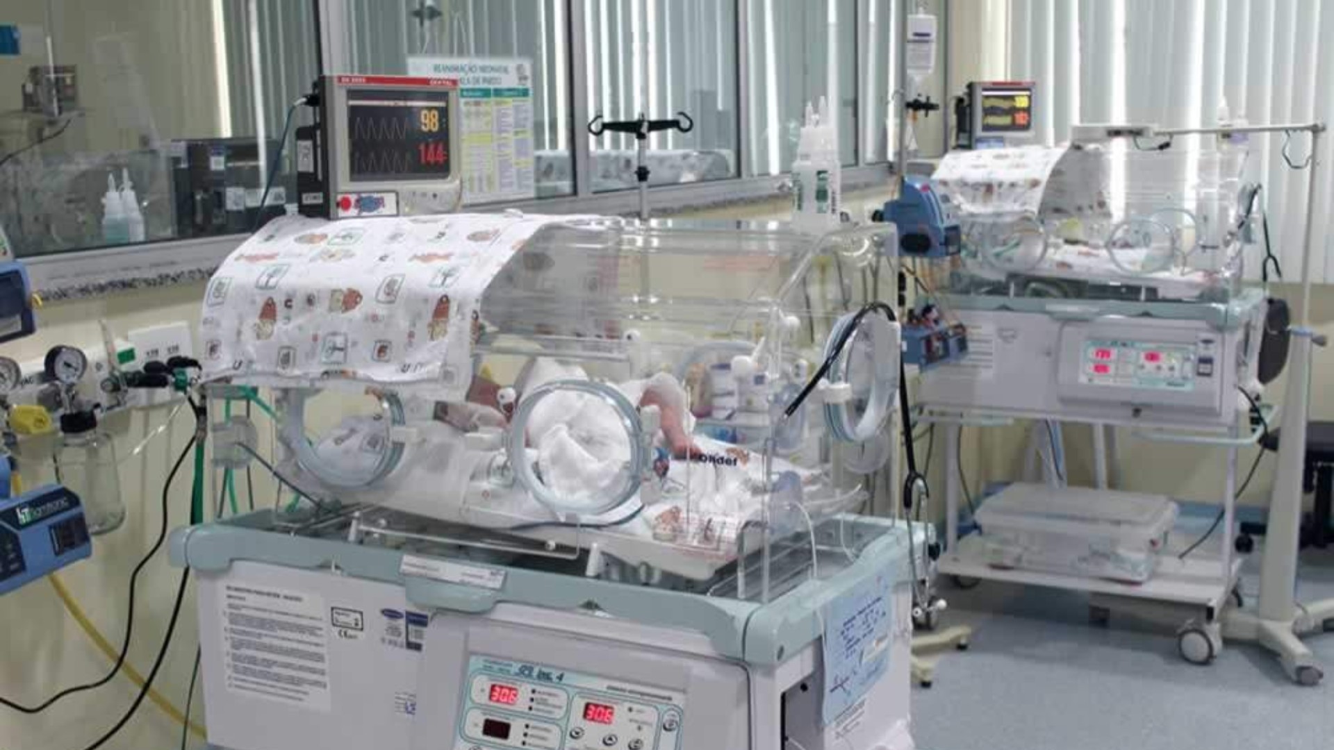 Perícia descarta queda acidental de bebê em incubadora e aponta possível falha nos cuidados da recém-nascida em hospital de Araçatuba