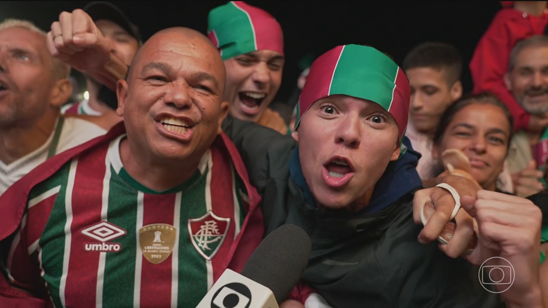 Torcedores do Fluminense pelo Brasil celebram classificação para semifinais da Copa do Mundo de Clubes