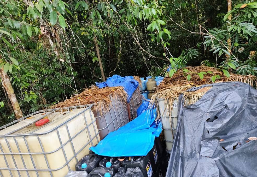 Materiais apreendidos durante a operação — Foto: Divulgação