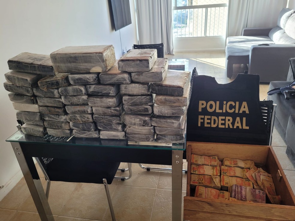 Grandes volumes de drogas também são apreendidos no Porto de Salvador — Foto: Divulgação/Polícia Federal