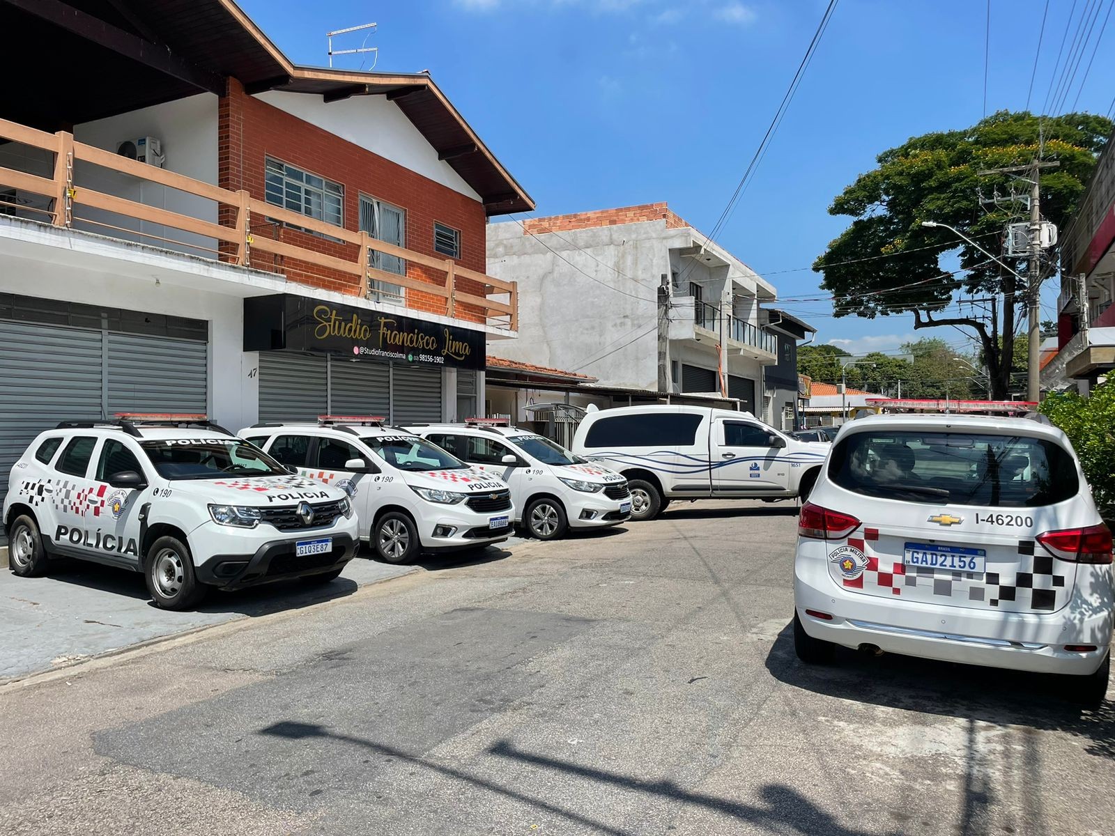 Casal de idosos é encontrado morto em casa em São José dos Campos; suspeita é de feminicídio