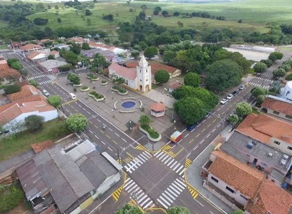 Borá, no interior de SP, tem apenas 32 ruas e não possuí semáforos  — Foto: Arquivo pessoal