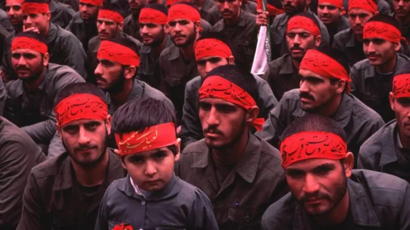 'É como ter um rei, só que religioso': como é o regime teocrático do Irã, onde a fé dita a vida de todos