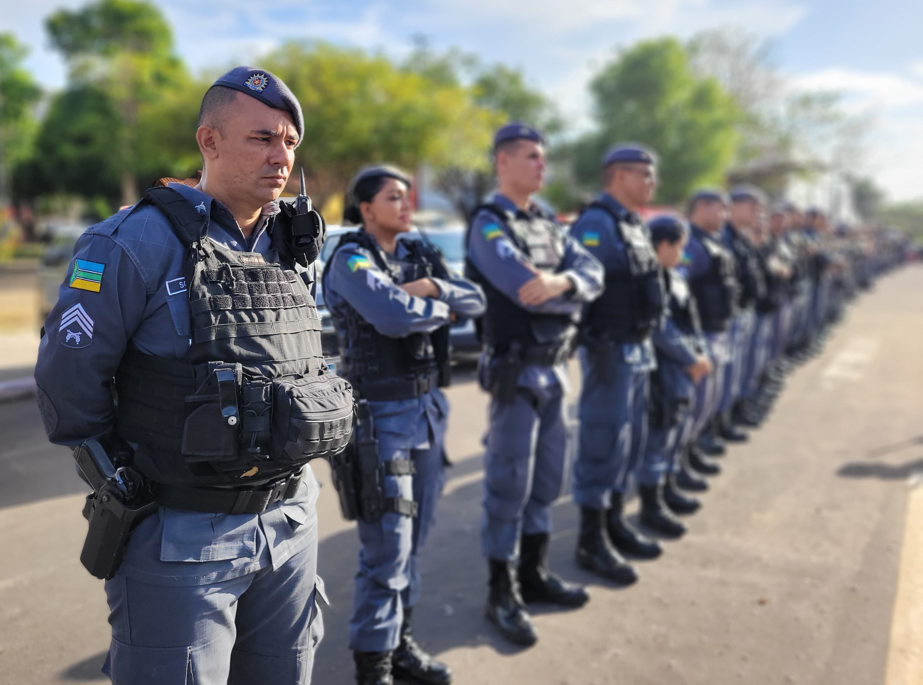 Mais de 300 agentes da segurança pública irão trabalhar durante o ...
