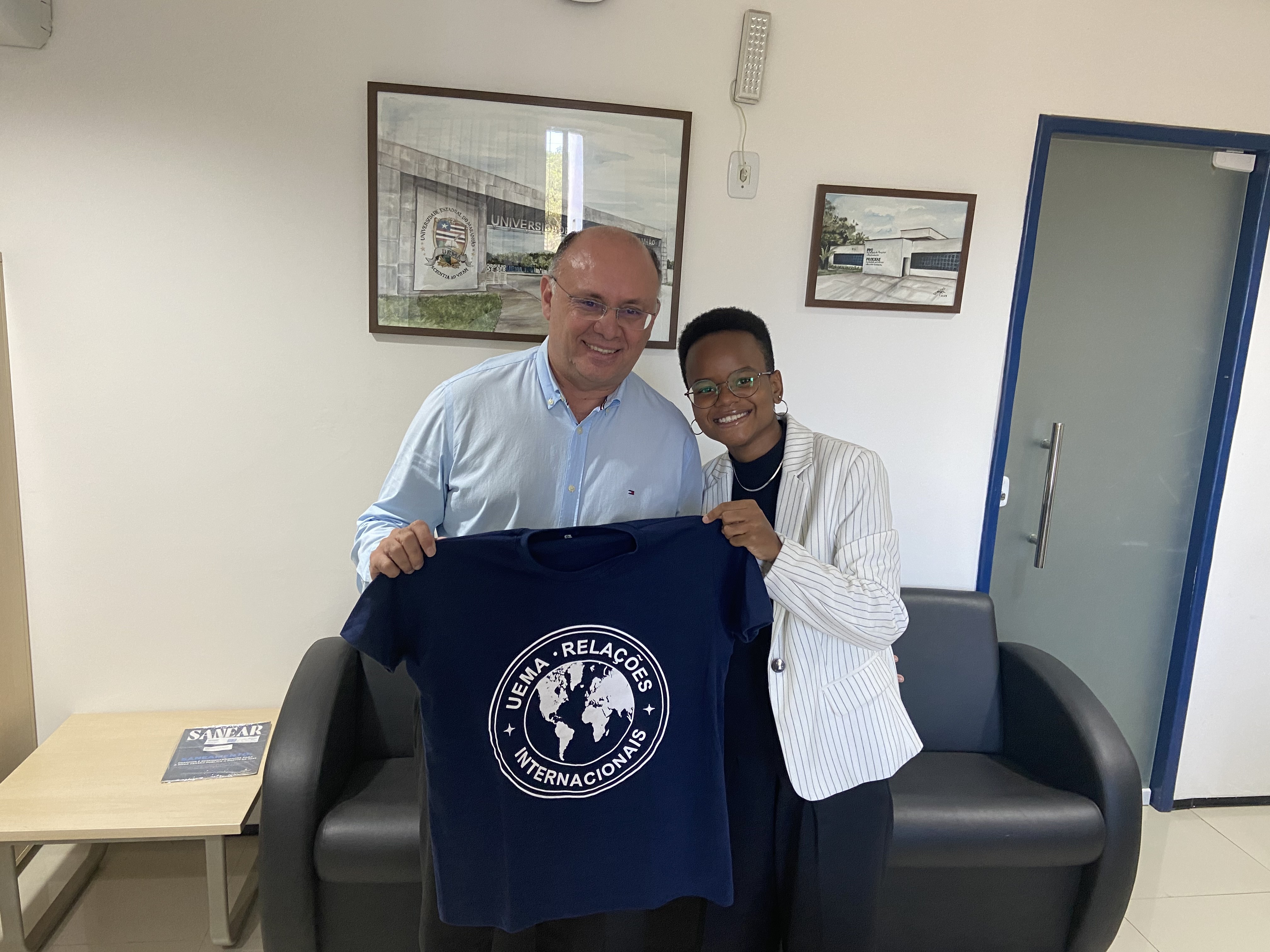 Jovem maranhense representa o estado em cúpula da Amazônia e participa da COP30 como liderança quilombola