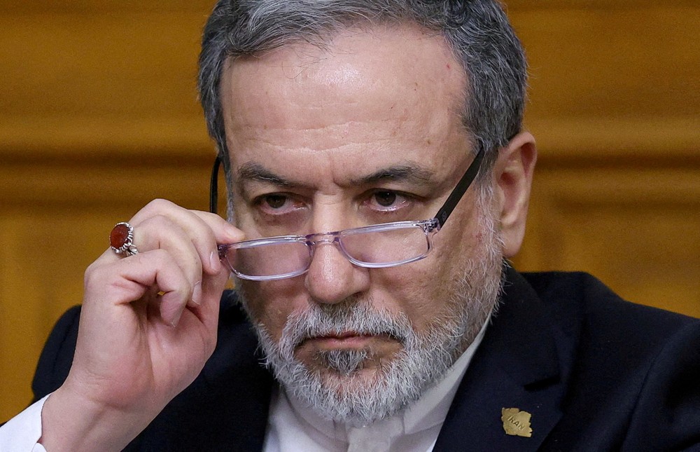 Estados Unidos e Irã negociam acordo para encerrar conflito e restringir programa nuclear iraniano