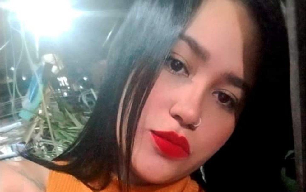 Vítima foi identificada como Carla dos Santos Nunes, de 27 anos — Foto: Reprodução/TV Bahia