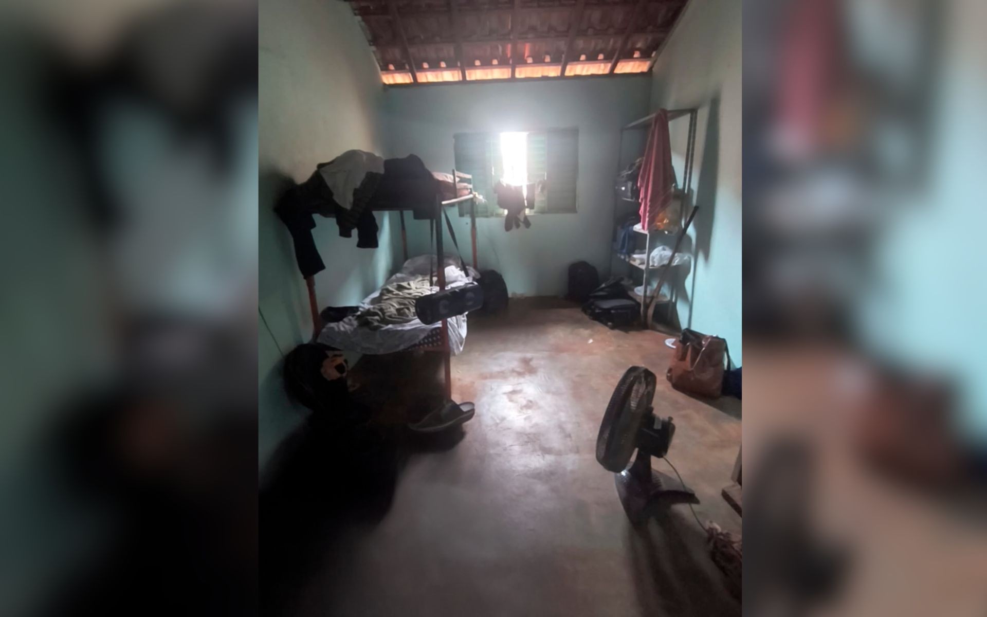 Mais de 30 trabalhadores rurais são resgatados em condições análogas à escravidão em fazenda no noroeste de SP