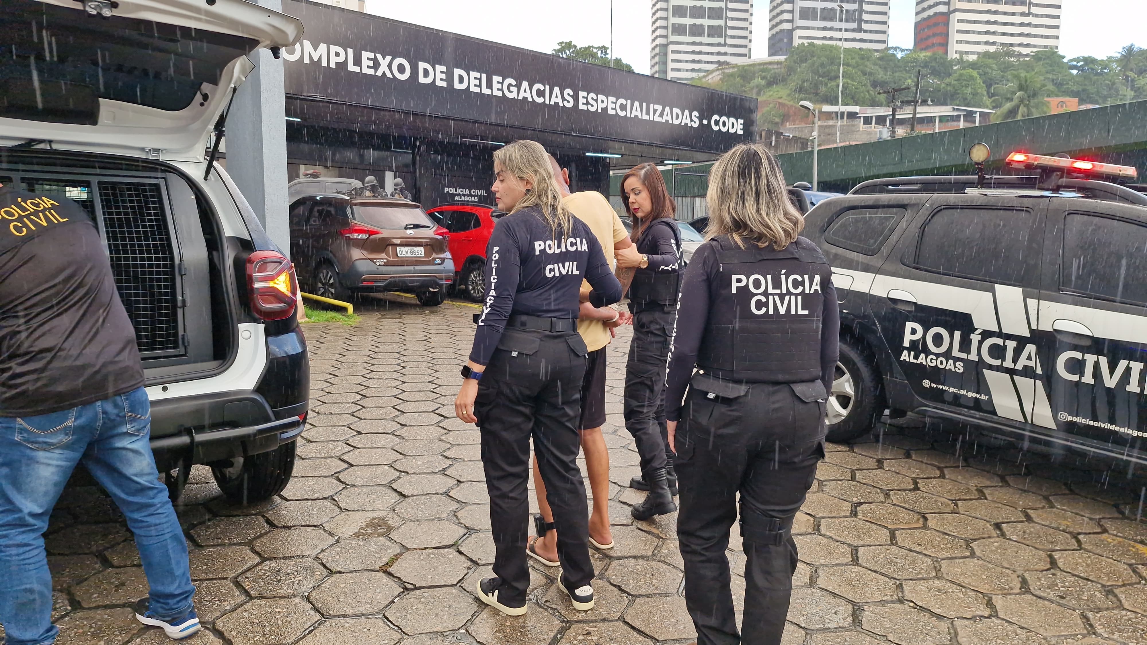 Operação prende agressor que arrastou ex pelos cabelos e deu socos ao ser cobrado de pensão em Maceió