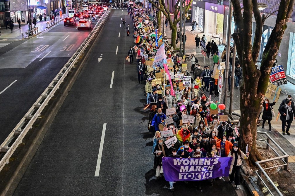 Marcha di Dia Internacional da Mulher é realizada em Tóquio, no Japão — Foto: Richard A. Brooks / AFP