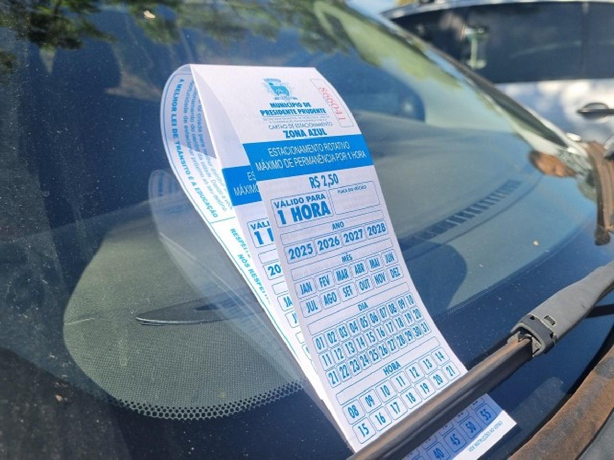 Estacionamento rotativo terá cobrança até as 22h durante horário especial do comércio em Presidente Prudente
