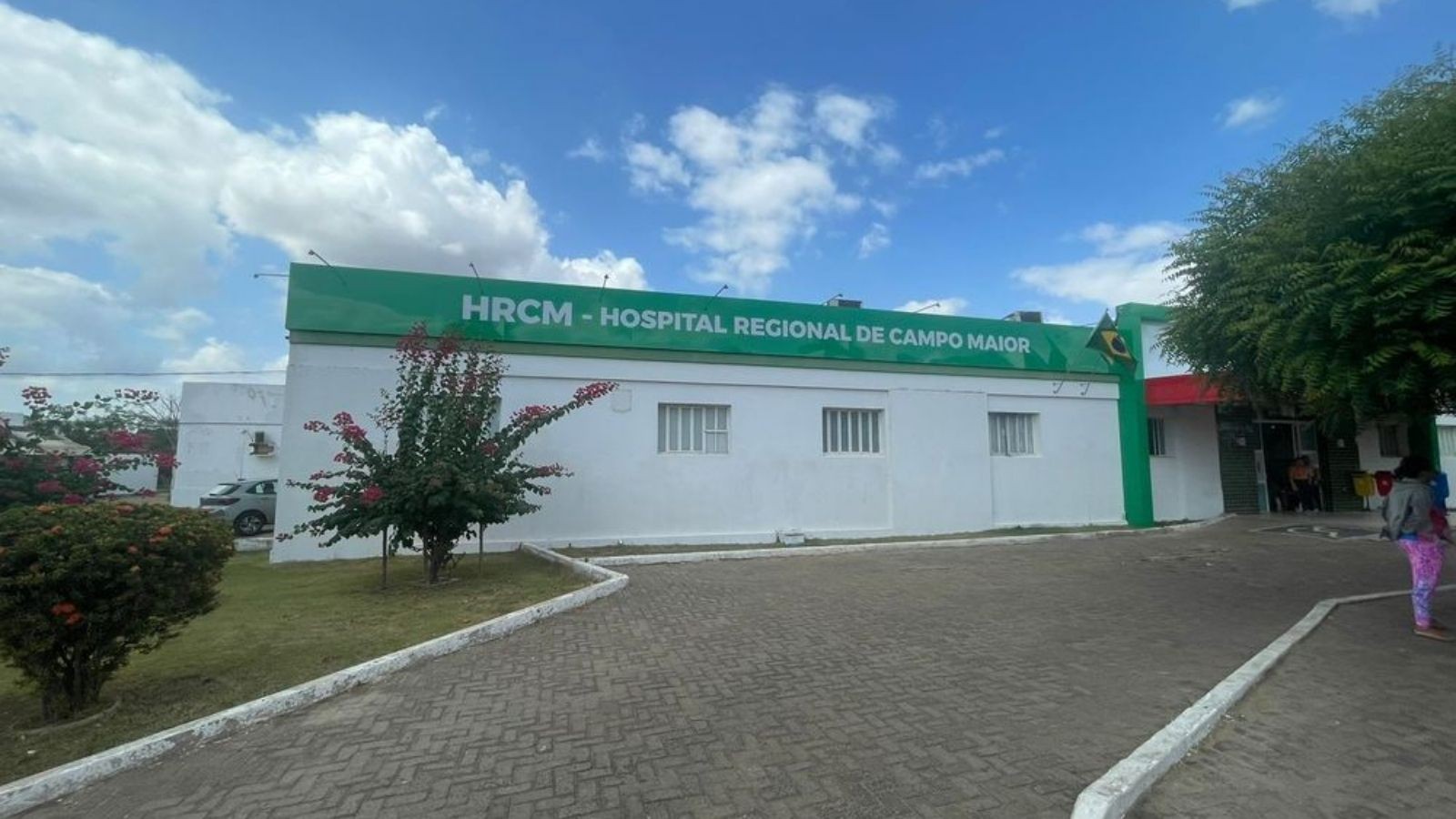 Casal é baleado após ter casa invadida no PI; suspeitos fugiram de moto