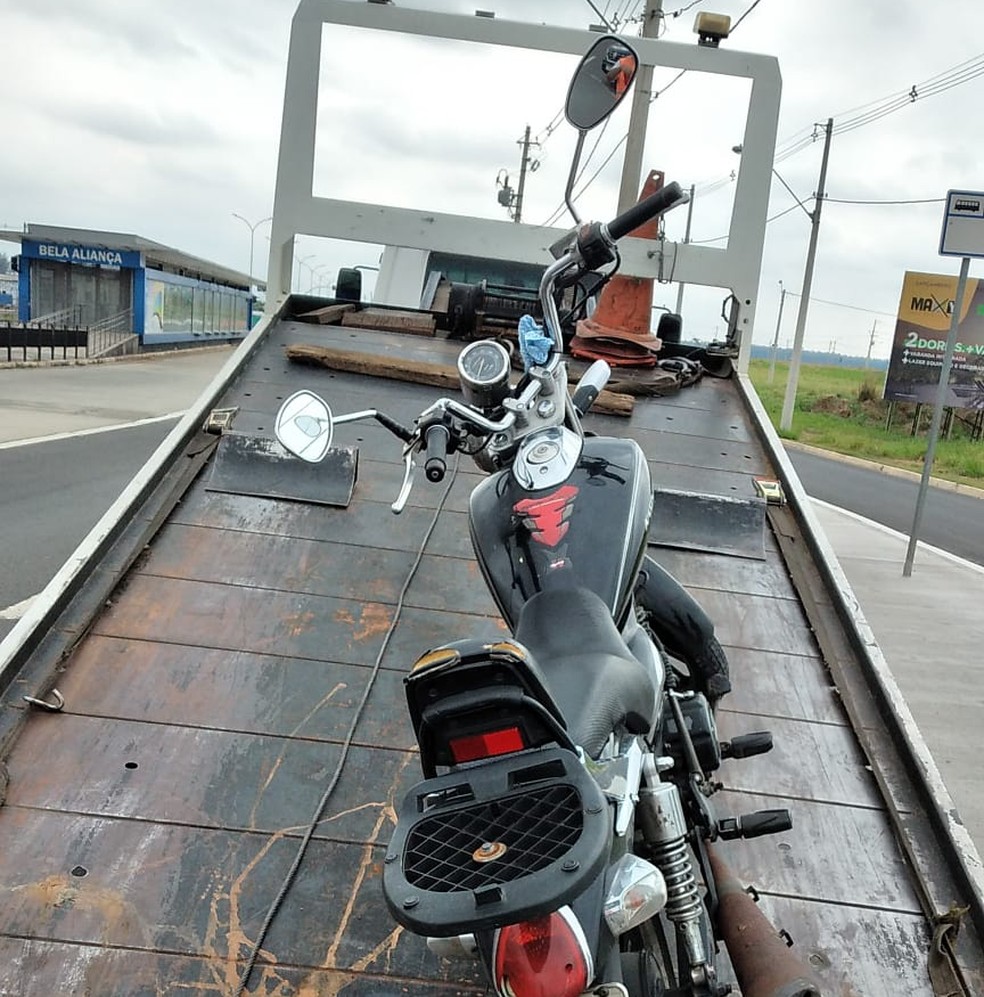 Moto com R$ 138 mil em multas pendentes foi apreendida em Campinas — Foto: Divulgação/Guarda Municipal