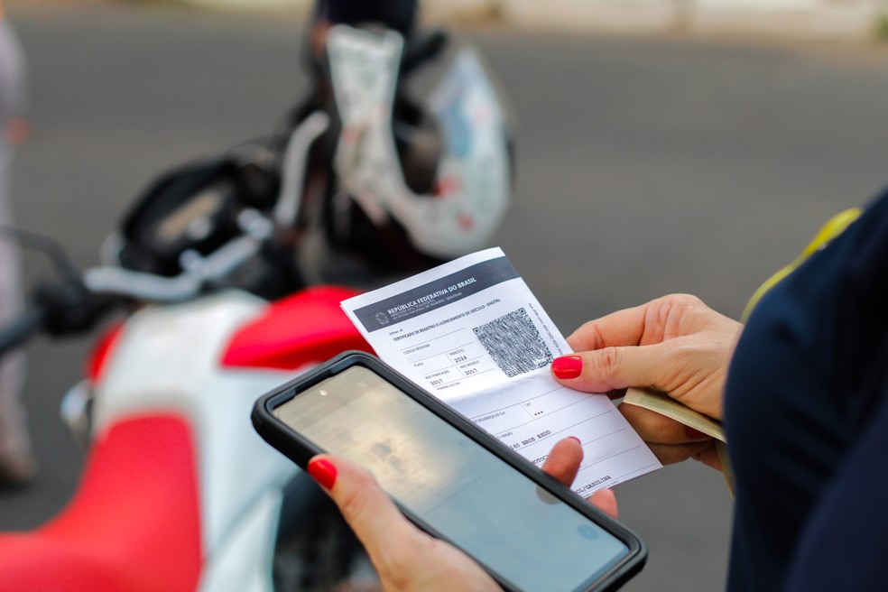 Os proprietários de veículos com placas final 1, 2 e 3 tem até o dia 31 de março para efetuar o pagamento — Foto: Kamila Nascimento/Detran-MT