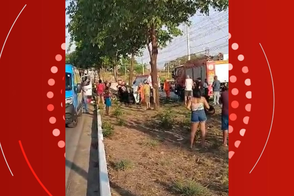 Motorista morre após carro capotar e bater em árvore na Av. das Torres em Cuiabá