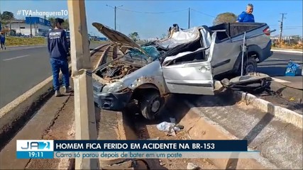 Homem fica ferido após carro capotar na BR-153